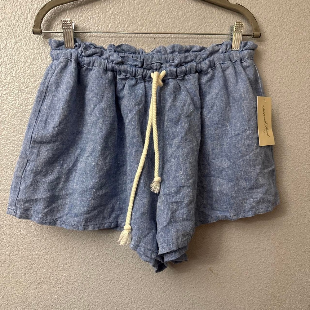 Universal Thread Women's High-Rise Linen Pull-On Shorts 3.5" inseam